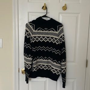 Size M Old Navy Sweater